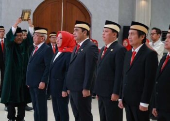Bupati Tangerang Lantik Enam Pejabat Eselon II, Cek Daftar Namanya!