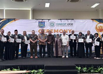 Dinas Koperasi dan UKM Kota Tangerang Selatan kembali menggelar Koperasi Award. Acara Ceremony Koperasi Award 2026 bertempat di Gedung Galeri Koperasi UKM.