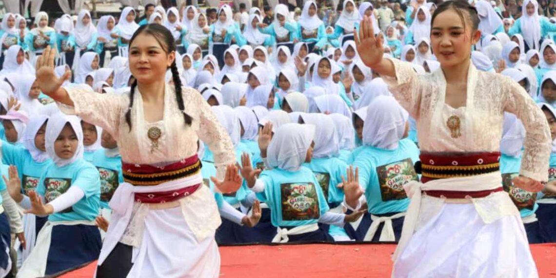 Festival Gabrugan Padarincang Libatkan 4.500 Warga dalam Tari Kolosal