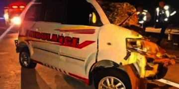 Kecelakaan Beruntun, Pasutri Asal Tangerang Tewas di Tol Batang Saat Antar Jenazah Anak ke Semarang Pakai Ambulans