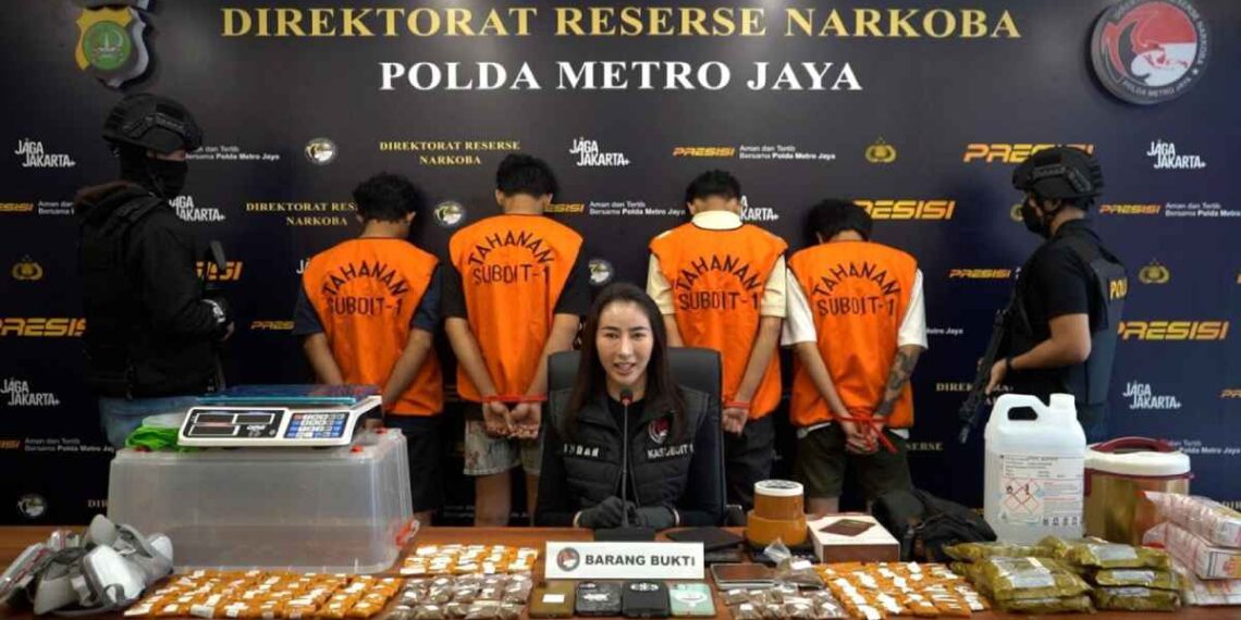 Polda Metro Jaya Bongkar Jaringan Tembakau Sintetis, Empat Tersangka Ditangkap