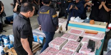 Polisi Terluka Saat Penggerebekan Pabrik Uang Palsu di Pergudangan Taman Tekno Tangerang Selatan
