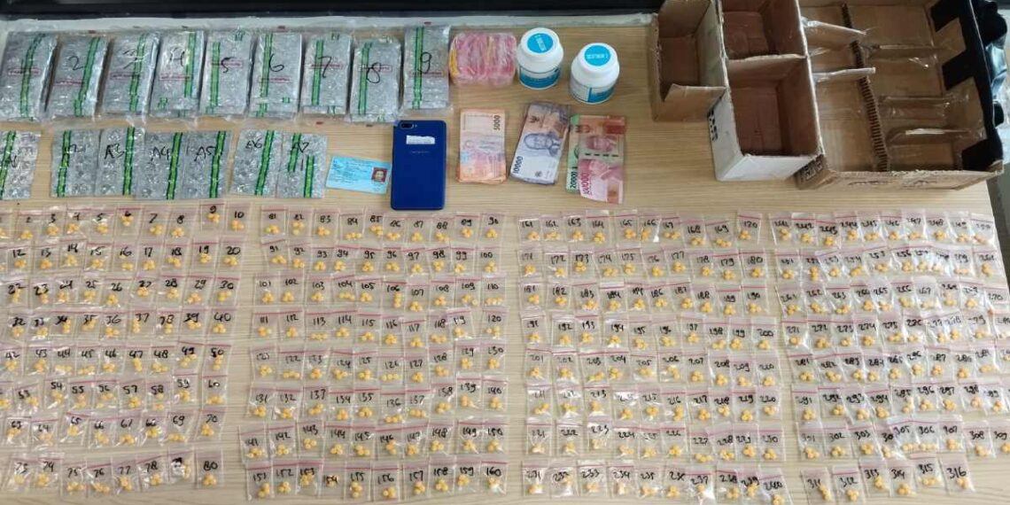 Polres Metro Tangerang Kota Bongkar Peredaran Obat Keras Ilegal di Kosambi