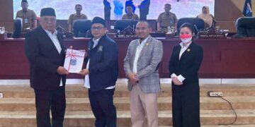 Pemerintah Kota Tangerang Selatan menyambut baik Rancangan Peraturan Daerah (Raperda) tentang Jaminan Sosial Ketenagakerjaan yang menjadi inisiatif DPRD Kota Tangerang Selatan.