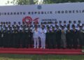 Wali Kota Tangerang Selatan (Tangsel) Benyamin Davnie mengajak seluruh masyarakat memperkuat semangat persatuan dan melanjutkan perjuangan para pahlawan dalam mengisi kemerdekaan Indonesia.