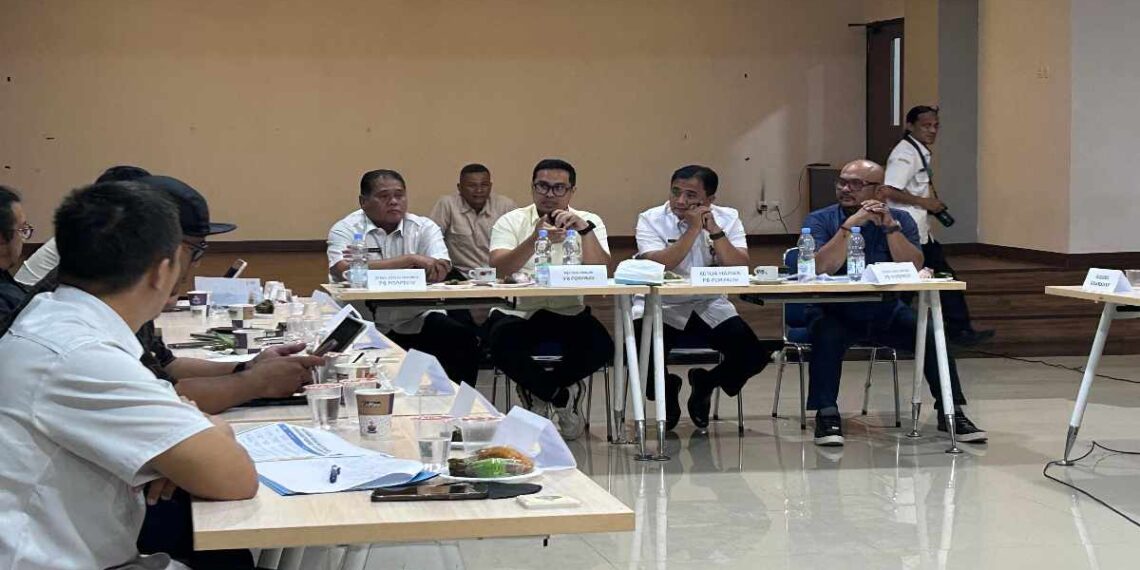 KONI Tangsel memberikan klarifikasi terkait sewa kendaraan operasional dan penangguhan hibah keolahragaan senilai Rp12 miliar.