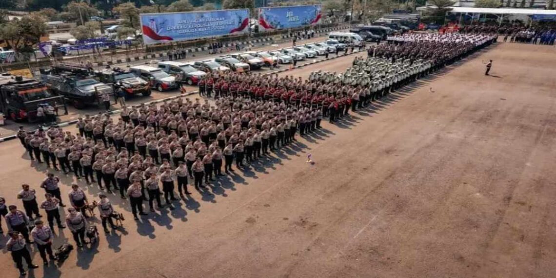 Polri mengerahkan 3.852 personel untuk mengamankan dua pertandingan FIFA ASEAN Cup 2026 di Stadion Utama Gelora Bung Karno (SUGBK), Jakarta Pusat, Jumat (25/9/2026).